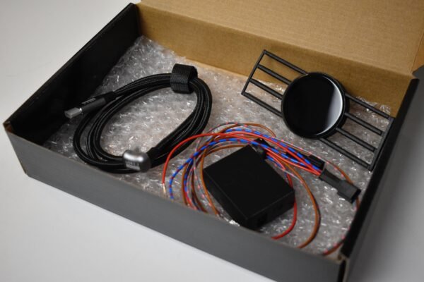 B27F0D4B-8FB1-4CCB-AD4F-5AD13E536163.jpg I6-Data Display E9x (Pre-Order)