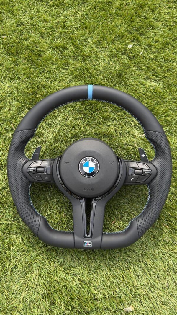IMG_8569 CUSTOMS STEERING WHEEL