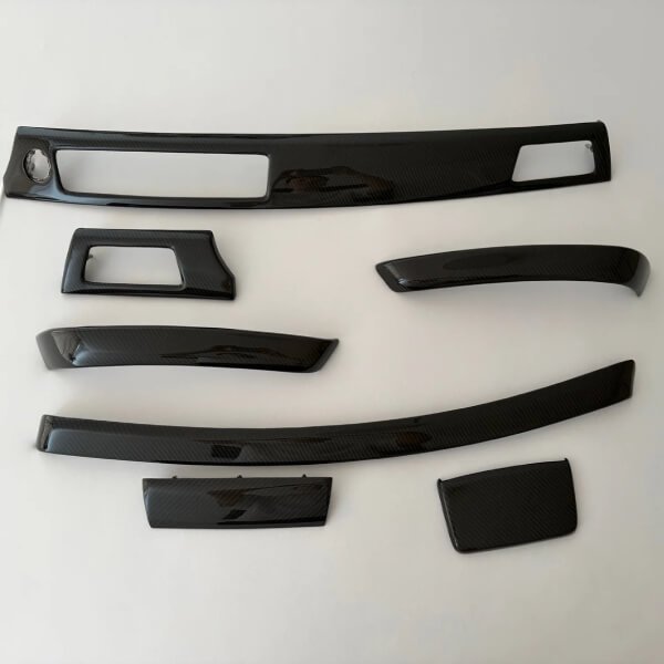 I6- Carbon Interior Leisten BMW E9X LHD (pre-Order)